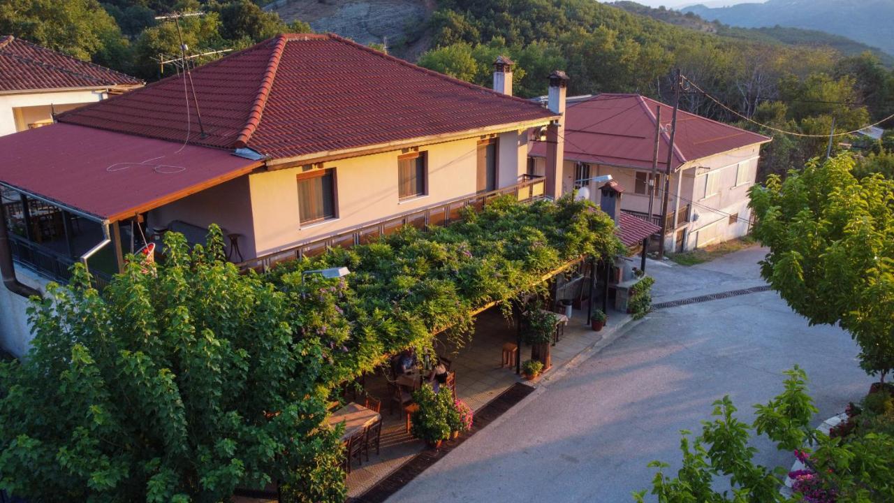 Arados Family Residence Kalambaka Extérieur photo